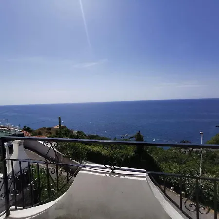 Panoramica A Con Vista Mozzafiato Scalea
